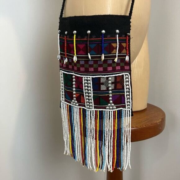 Vintage Handmade Seed Bead Purse Tapestry Cowrie Puka Shells Crossbody Bag - Picture 1 of 16